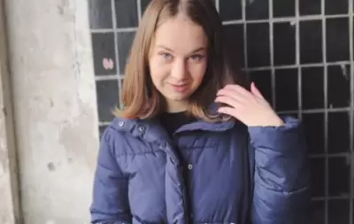 Аньку заебал муж и она решила изменить ему с первым встречным