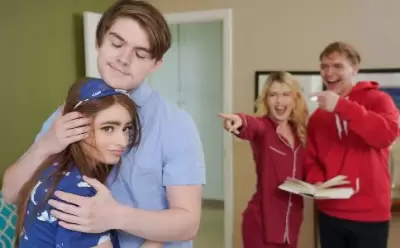 Обмен сестрами для секса (русский перевод)